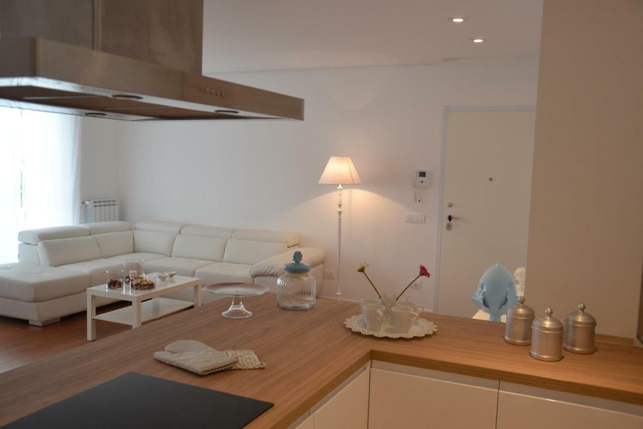 Porto Nuovo Holiday Home 莫诺波利 外观 照片