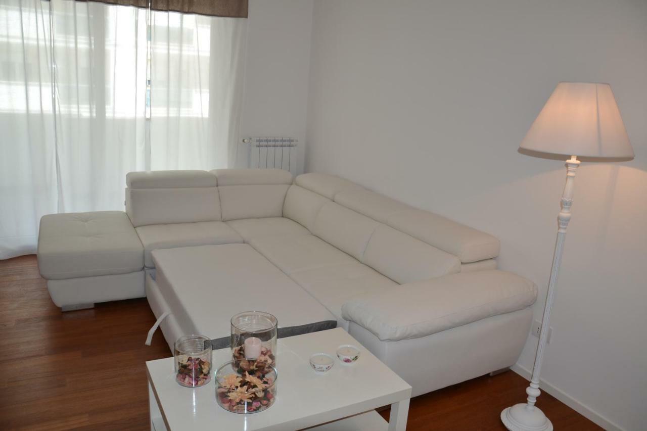 Porto Nuovo Holiday Home 莫诺波利 外观 照片