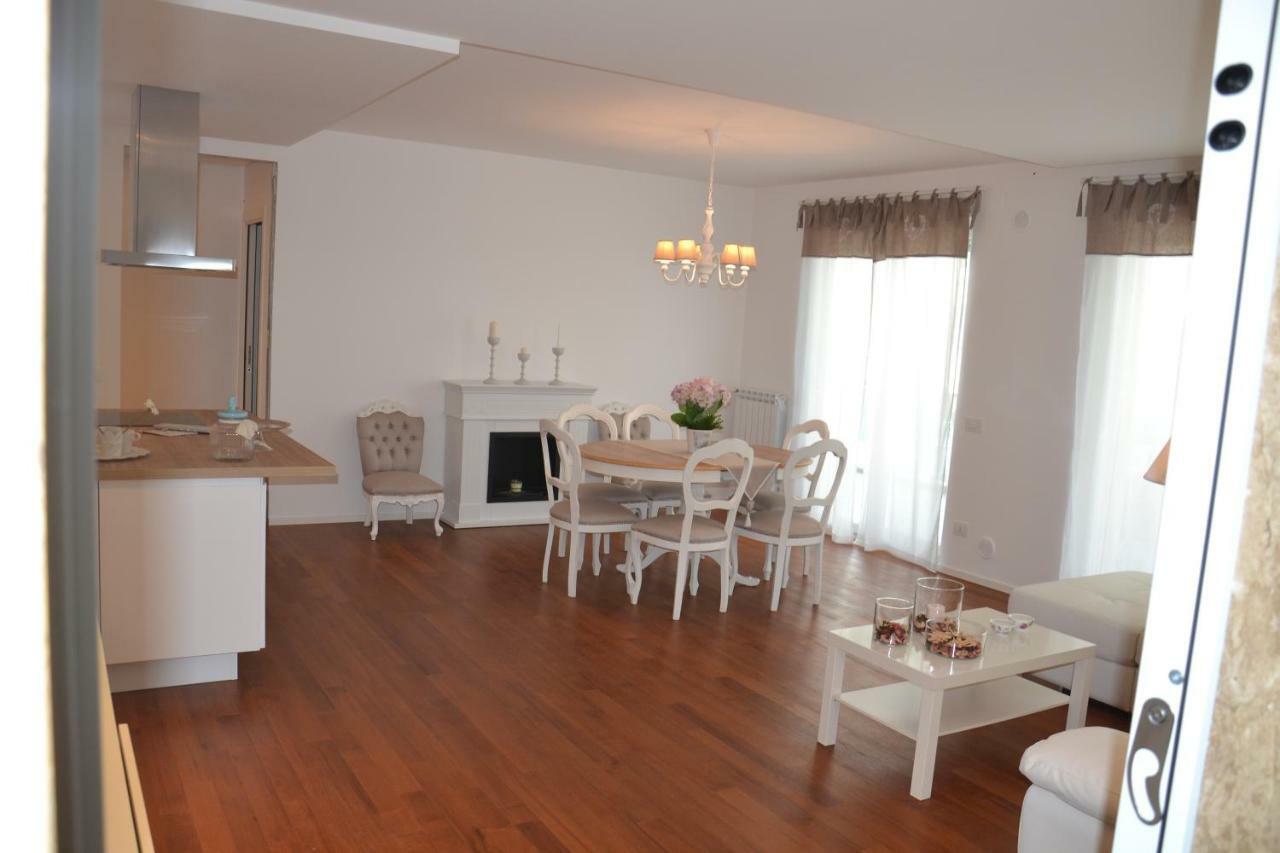Porto Nuovo Holiday Home 莫诺波利 外观 照片